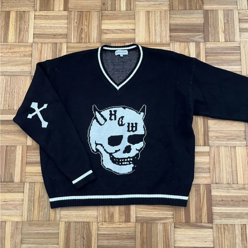 Heaven can wait sweater black - new with tags